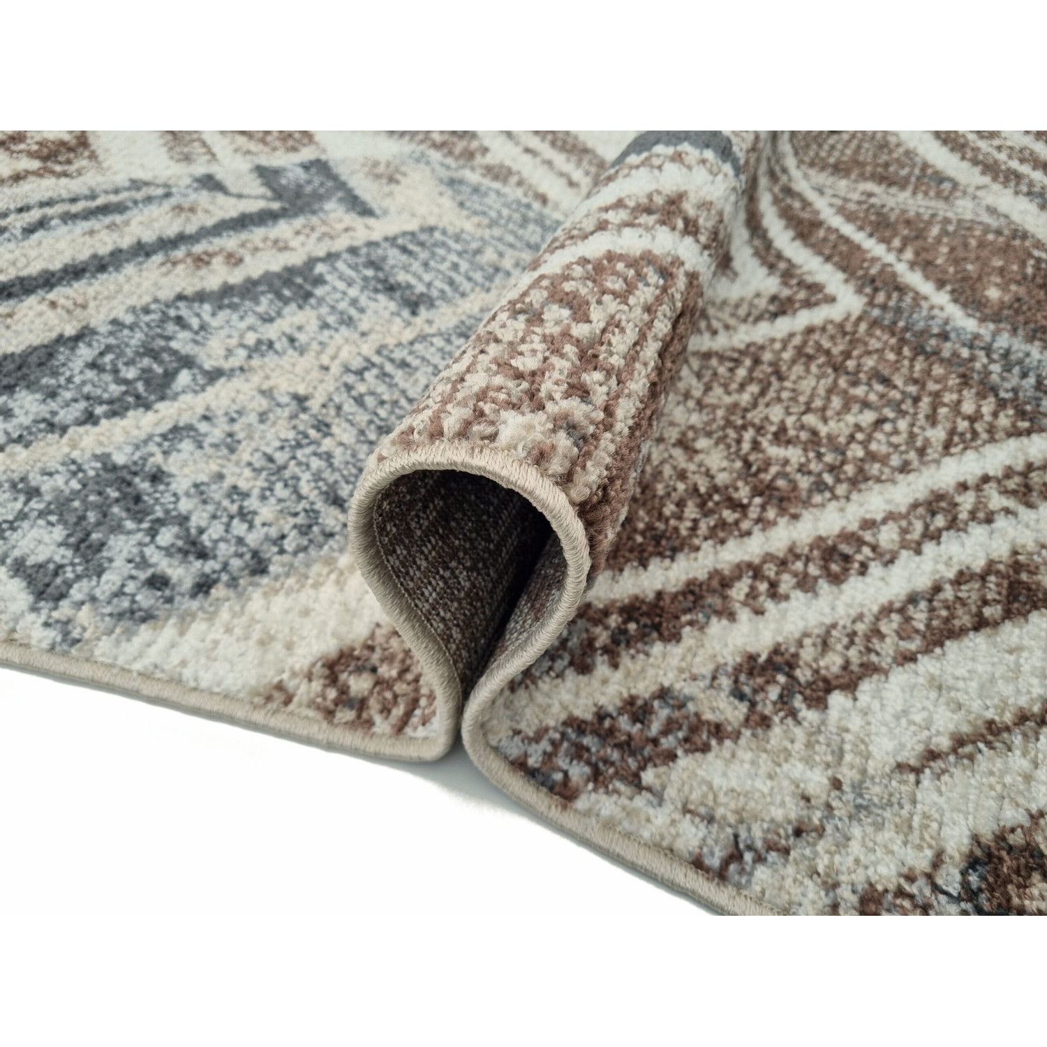 Koberec SAFIR 325 — fotka 3